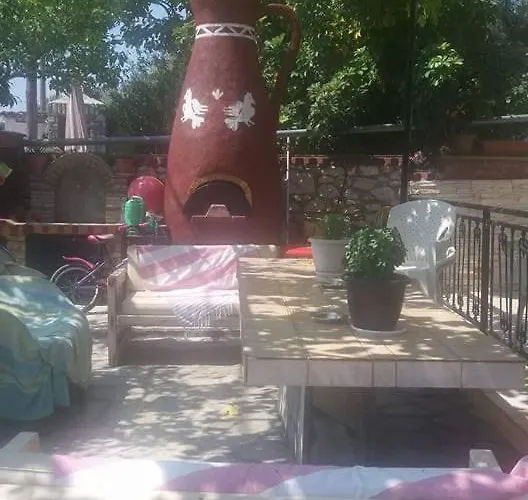 Dimitra's House Skiathos Town