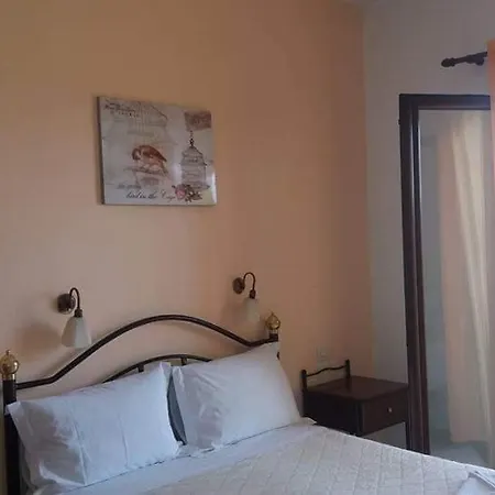 Dimitra's House Pensiune Skiathos